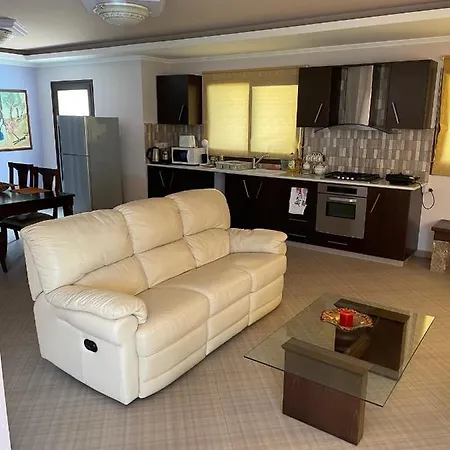 Softades Όμοδος