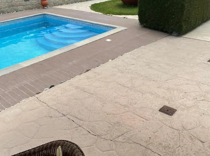 Softades * Όμοδος