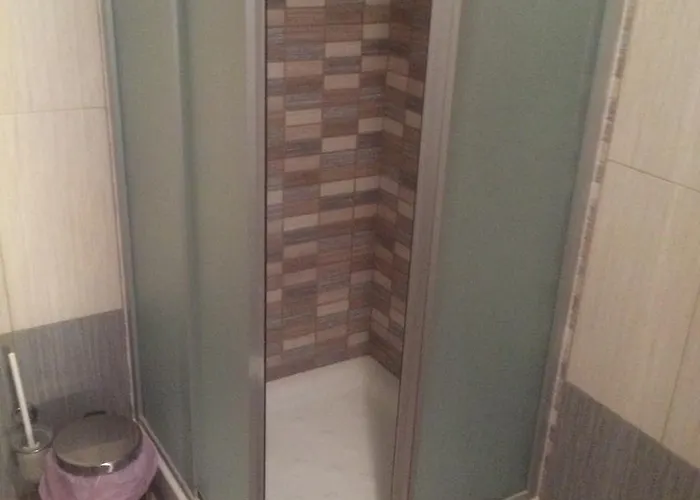 Softades * Όμοδος