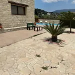 Villa Softades Omodos