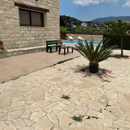 Villa Softades Omodos