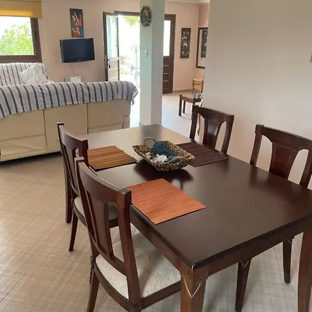 Softades Villa Omodos