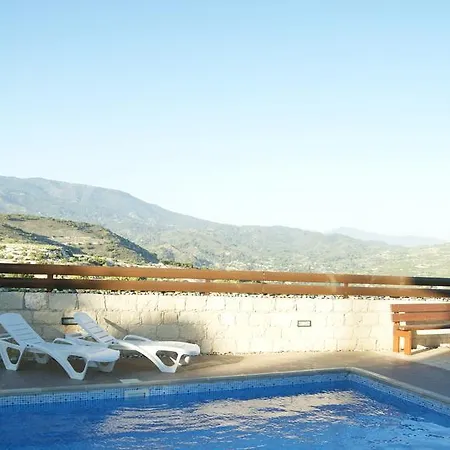 Villa Softades Omodos