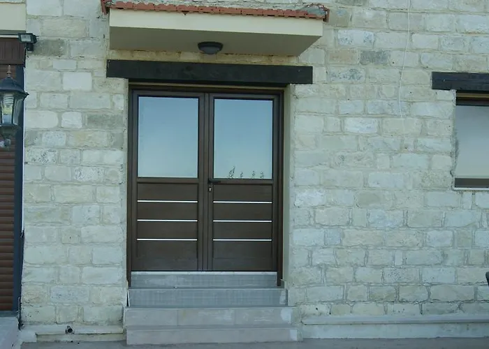 Softades Όμοδος